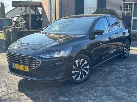 Ford Focus 1.0 125pk Hybrid Titanium Style ecc,pdc,navigatie,sportdop